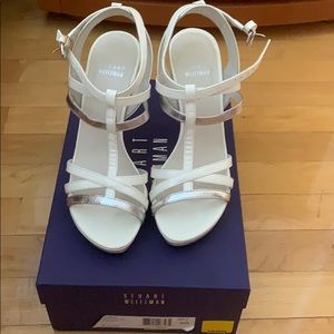 WOMENS STUART WEITZMAN SIZE 6.5 WHITE SANDALS